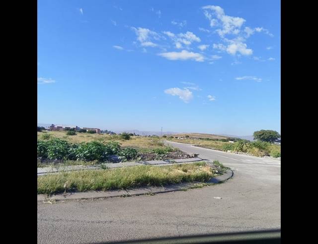 LAND FOR SALE IN MERITENG